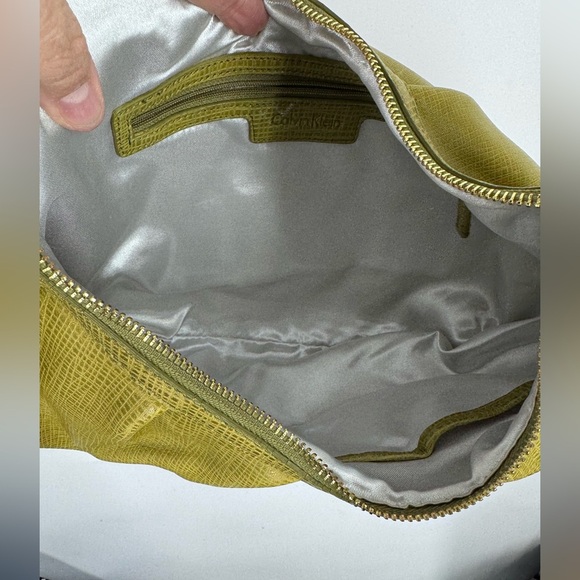 Calvin Klein hobo bag chartreuse green leather - Picture 5 of 5